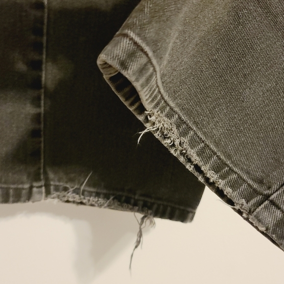Levi's | Vintage Distressed Denim Cropped Straight Leg Jeans (Men's Waist 38) - Picture 8 of 12